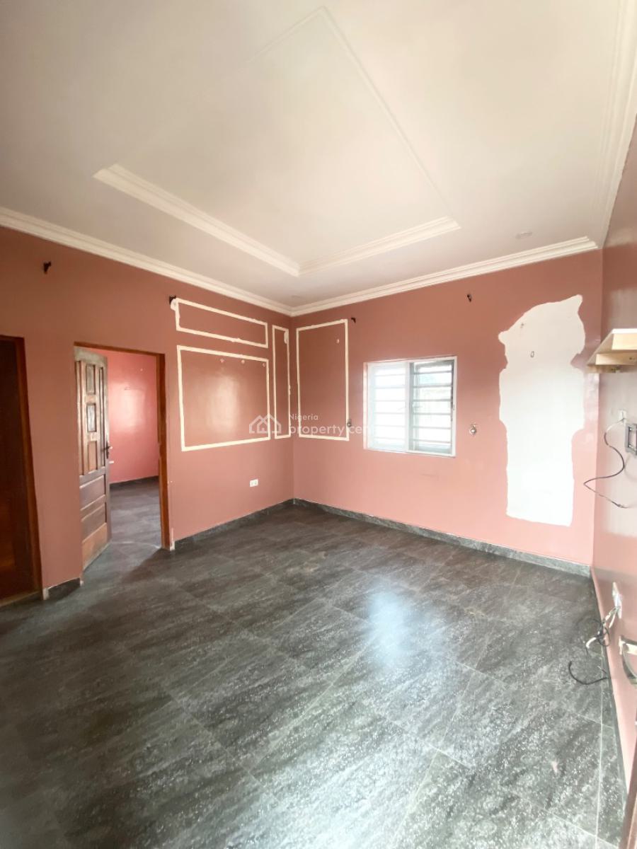 Luxury Mini Flat Upstairs with 2 Toilet Just After Lbs on Interlock Rd, West Land Estate Just After Lbs Ajah Lekki Lagos, Ajah, Lagos, Mini Flat (room and Parlour) for Rent