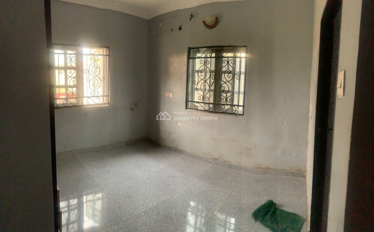 3 Bedroom Apartment, Abraham Adesanya Junction, Ajah, Lagos, Flat / Apartment for Rent
