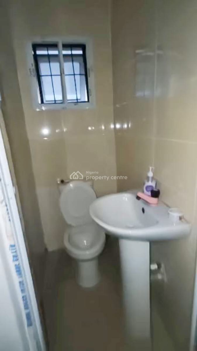 Relatively New 2bedroom Apartment with Personal Prepaid, Pop Etc, Off Ijesha Road Itire Odo, Surulere, Lagos, Flat / Apartment for Rent