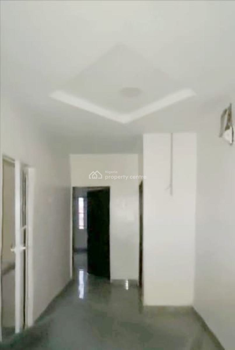 Relatively New 2bedroom Apartment with Personal Prepaid, Pop Etc, Off Ijesha Road Itire Odo, Surulere, Lagos, Flat / Apartment for Rent