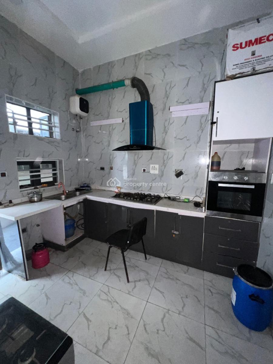 Standard Single Room in a Duplex Shared Apartment (semi Master, Ikota Villa Estate Lekki Lagos, Ikota, Lekki, Lagos, Self Contain (single Rooms) for Rent