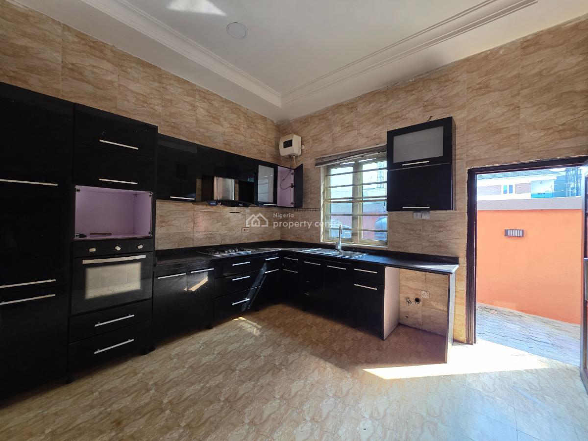 Nicely Finished 3 Bedroom Semi-detached Duplex, Agungi, Lekki, Lagos, Semi-detached Duplex for Rent