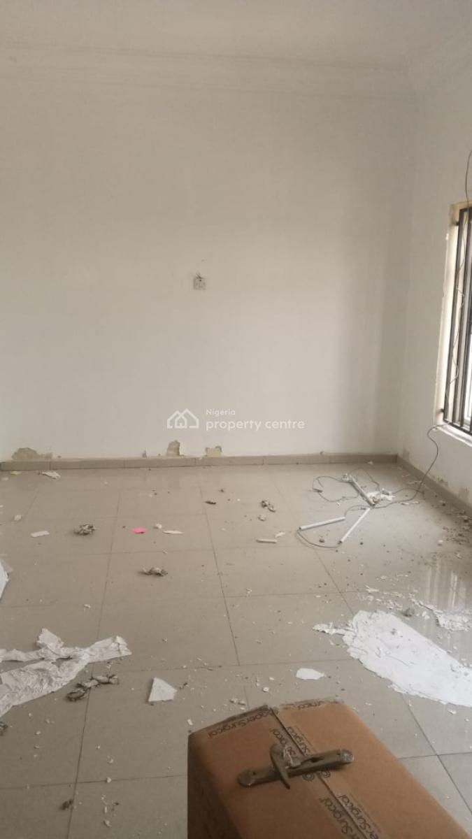 Commercial Or Residential 5bedroom 6car Park Spacious, Heart of Lekki, Lekki Phase 1, Lekki, Lagos, Detached Duplex for Rent