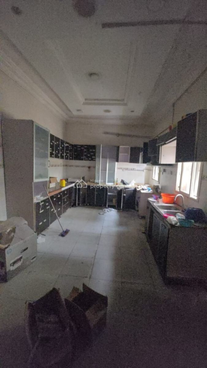 Commercial Or Residential 5bedroom 6car Park Spacious, Lekki Phase 1, Lekki, Lagos, Detached Duplex for Rent