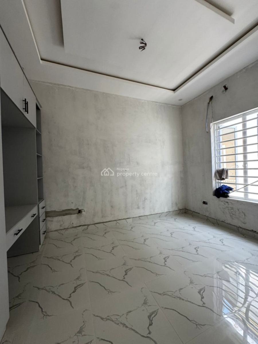 Luxury 3 Bedroom Flat with Excellent Features, Medina Estate Gbagada Lagos, Medina, Gbagada, Lagos, Block of Flats for Sale