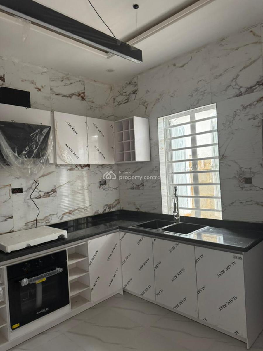 Luxury 3 Bedroom Flat with Excellent Features, Medina Estate Gbagada Lagos, Medina, Gbagada, Lagos, Block of Flats for Sale