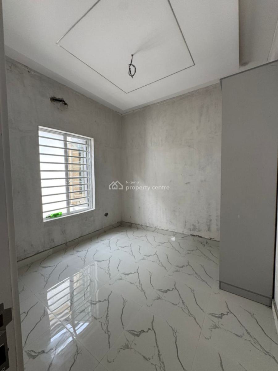 Luxury 3 Bedroom Flat with Excellent Features, Medina Estate Gbagada Lagos, Medina, Gbagada, Lagos, Block of Flats for Sale