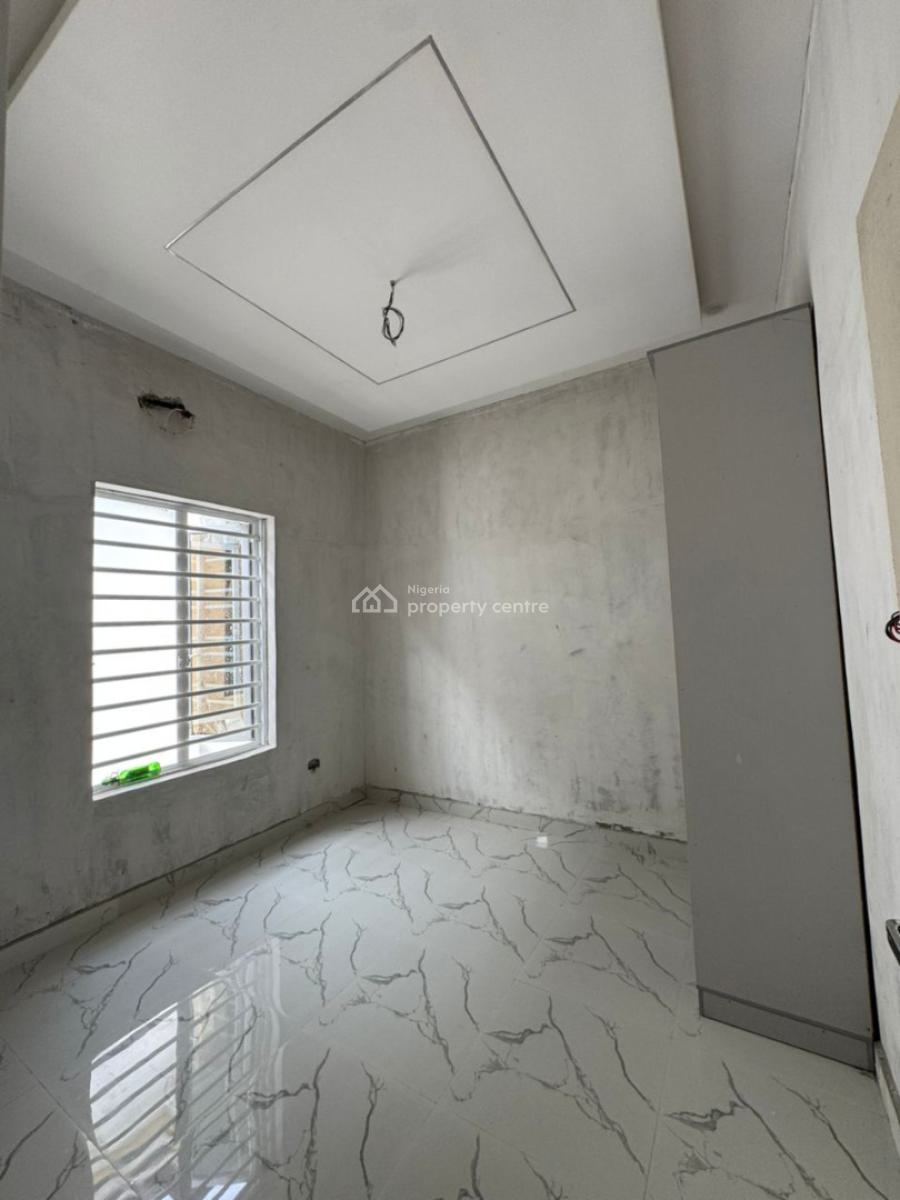 Luxury 3 Bedroom Flat with Excellent Features, Medina Estate Gbagada Lagos, Medina, Gbagada, Lagos, Block of Flats for Sale