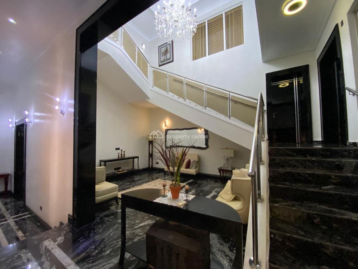 Luxury 8 Bedroom Mansion with Many Bq, Guzape District, Abuja, Detached Duplex for Sale