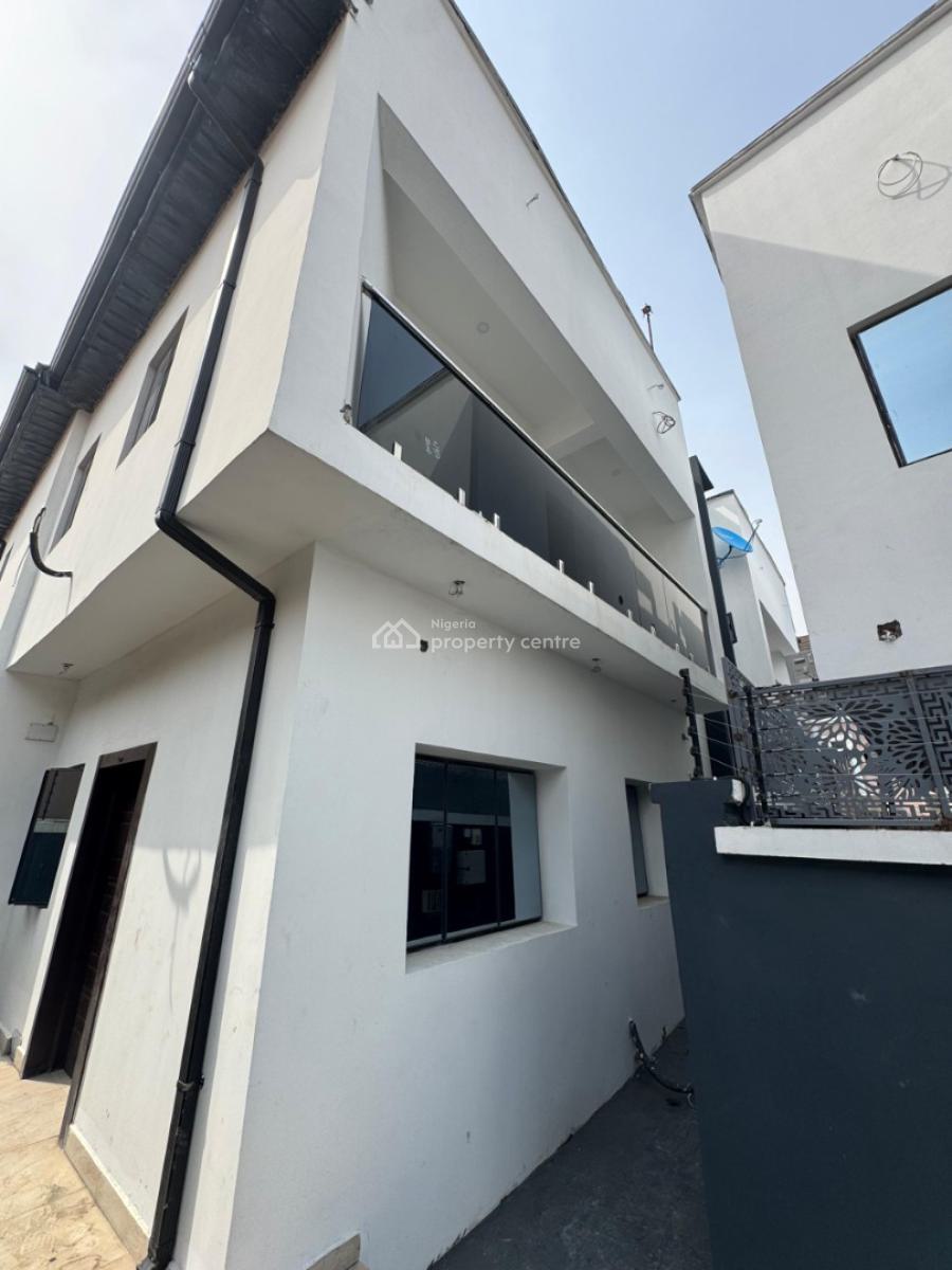 4bedroom Terrace Duplex with Superb Finishing, Medina Estate Gbagada Lagos, Medina, Gbagada, Lagos, Semi-detached Duplex for Sale