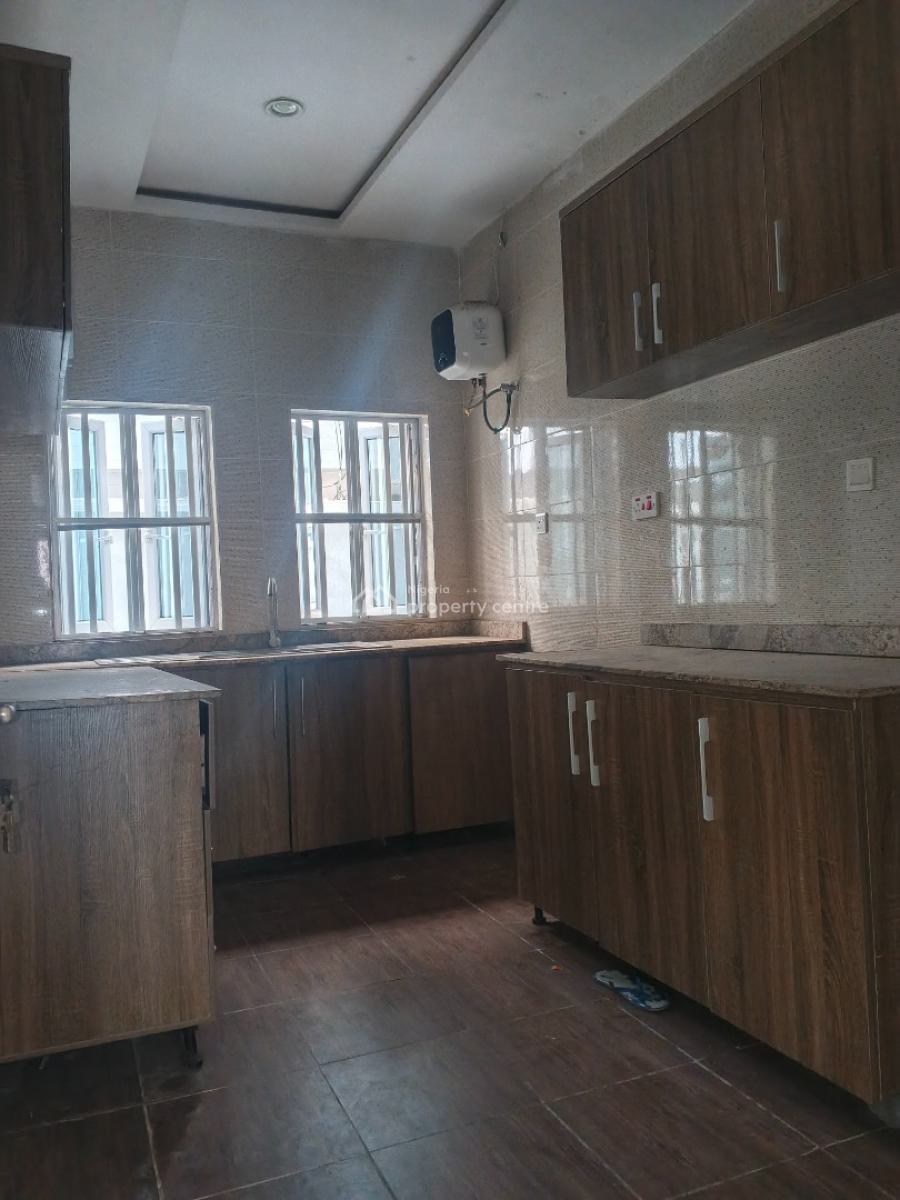 a Lovely 3bedrooms Flat Apartment with All Rooms En-suite., Ilasan, Ilasan, Lekki, Lagos, House for Rent