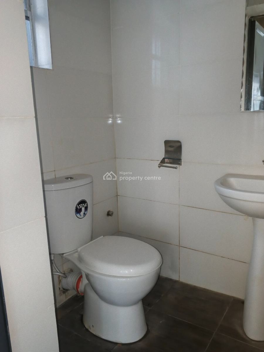 a Lovely 3bedrooms Flat Apartment with All Rooms En-suite., Ilasan, Ilasan, Lekki, Lagos, House for Rent