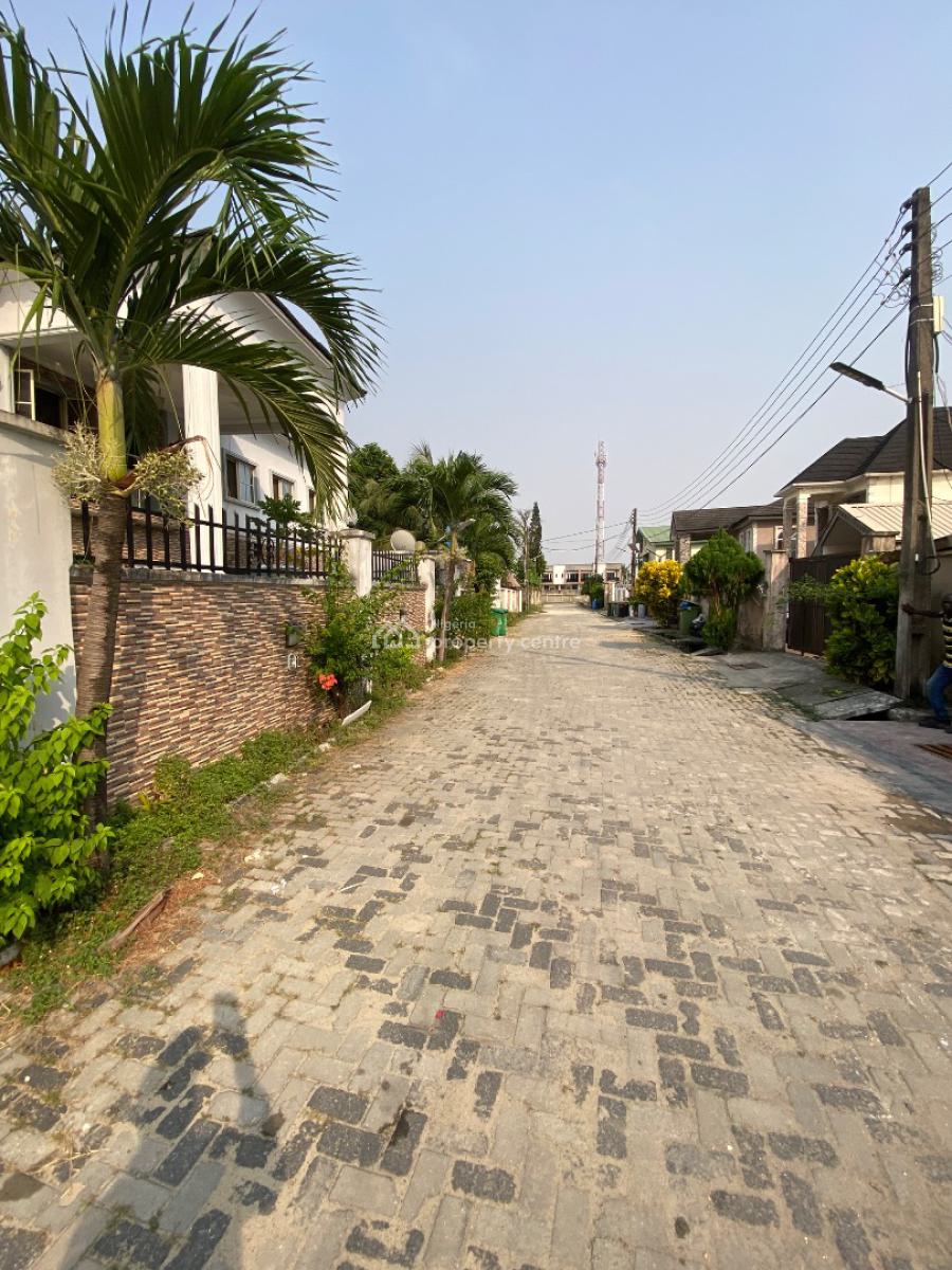 3bedroom Bungalow Sitting on 485sqm, Gated Estate By Blenco Supermarket Before Shop Rite, Sangotedo, Ajah, Lagos, Detached Bungalow for Sale