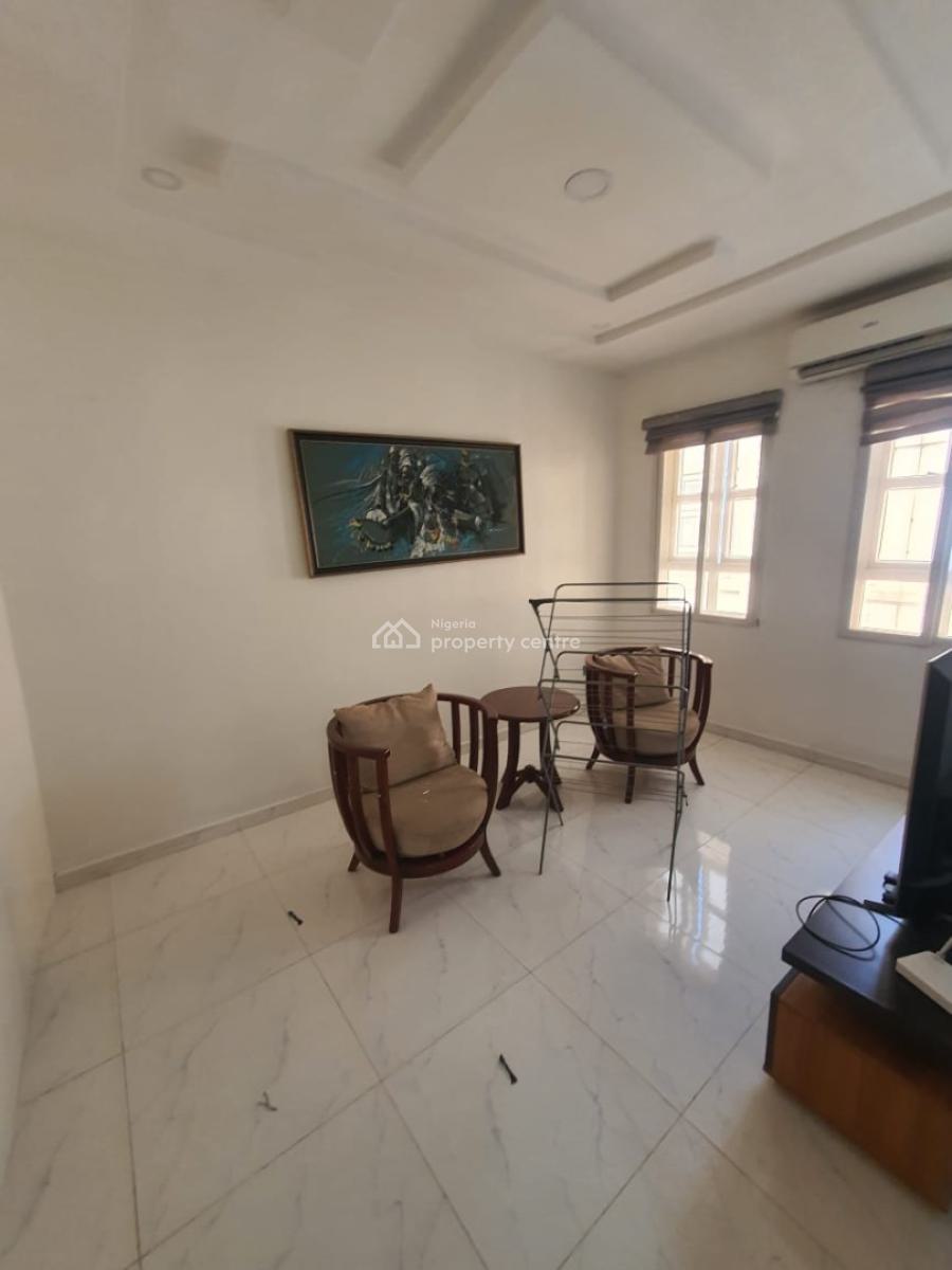 Masters Bed with Option of Shared Kitchen Or Personal Kitchen, Orchid Road Vbay Estate, Lekki, Lagos, Flat / Apartment for Rent