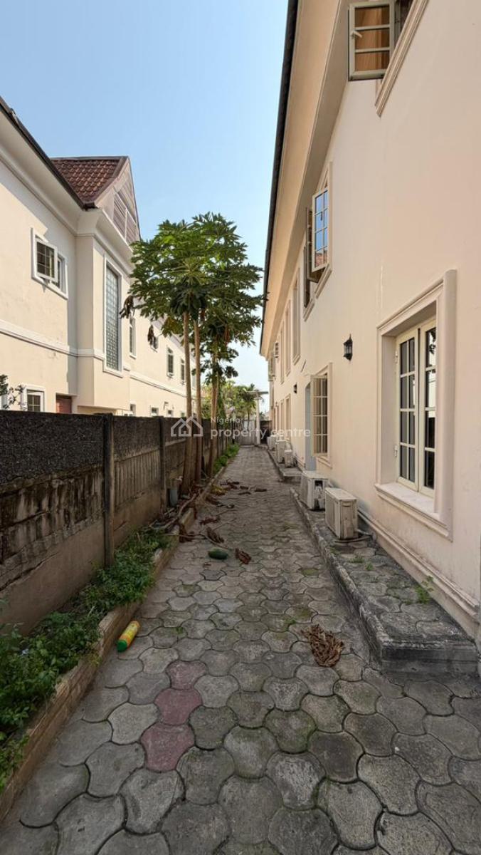 5 Bedroom Fully Detached Duplex with Bq, Nicon Town, Lekki, Lagos, Detached Duplex for Sale