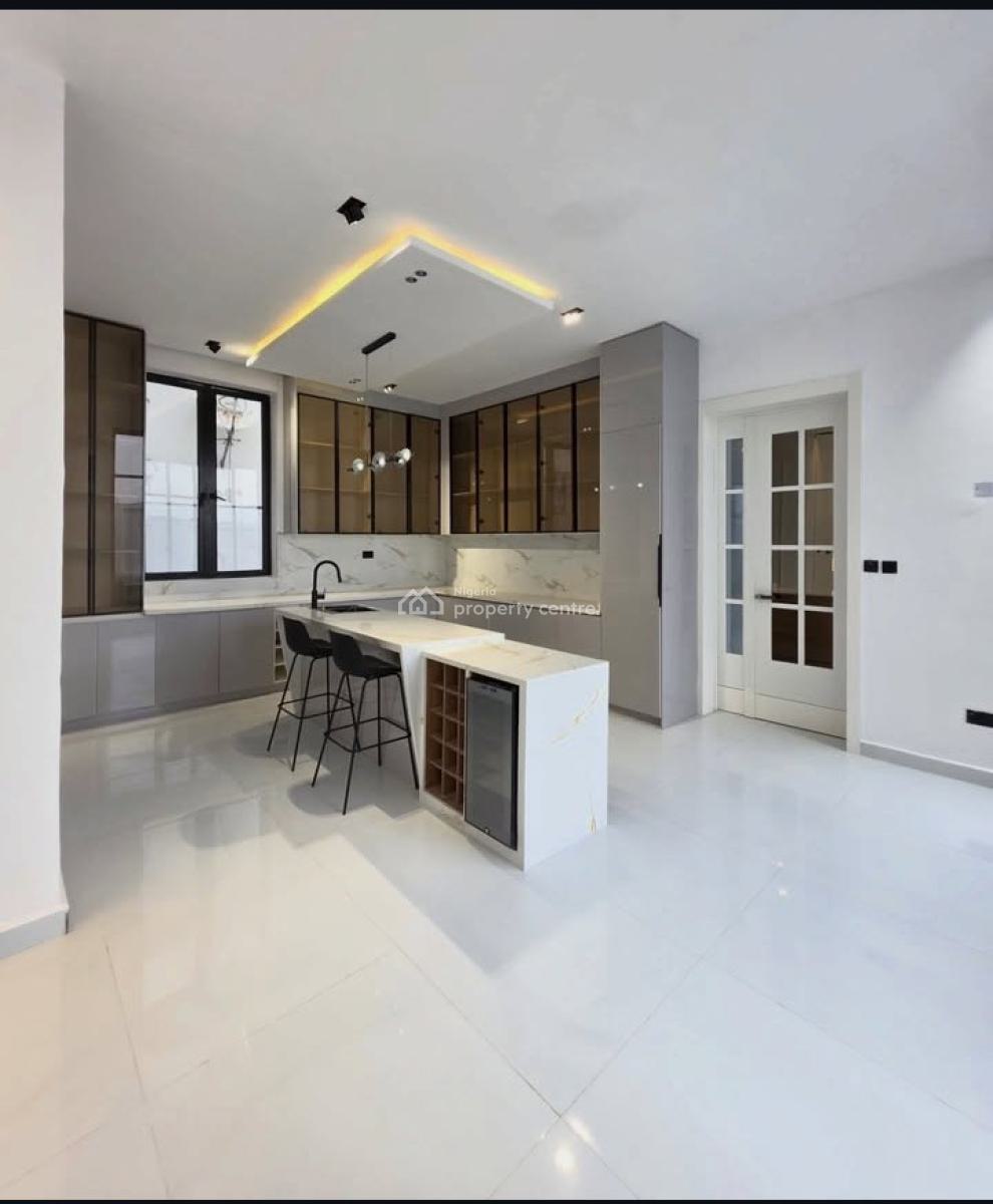 5 Bedroom Detached House, Chevron Environs, Lekki, Lagos, Detached Duplex for Sale