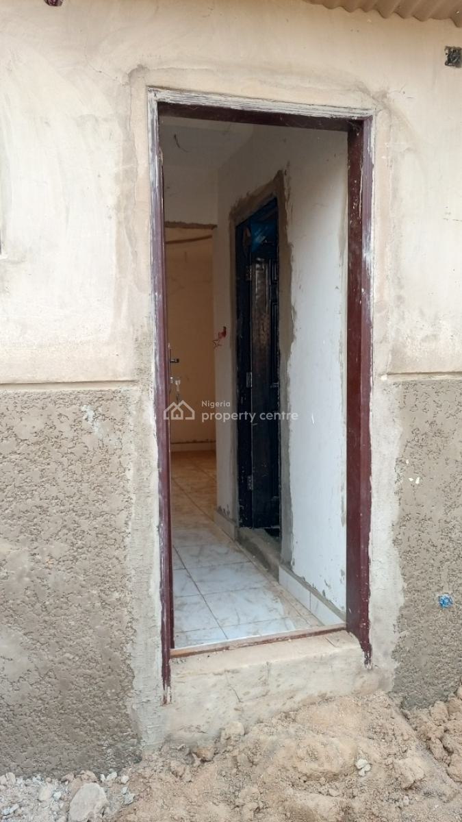 Newly Built Selfcon, Gosa Primary, Goza, Lugbe District, Abuja, Self Contain (single Rooms) for Rent