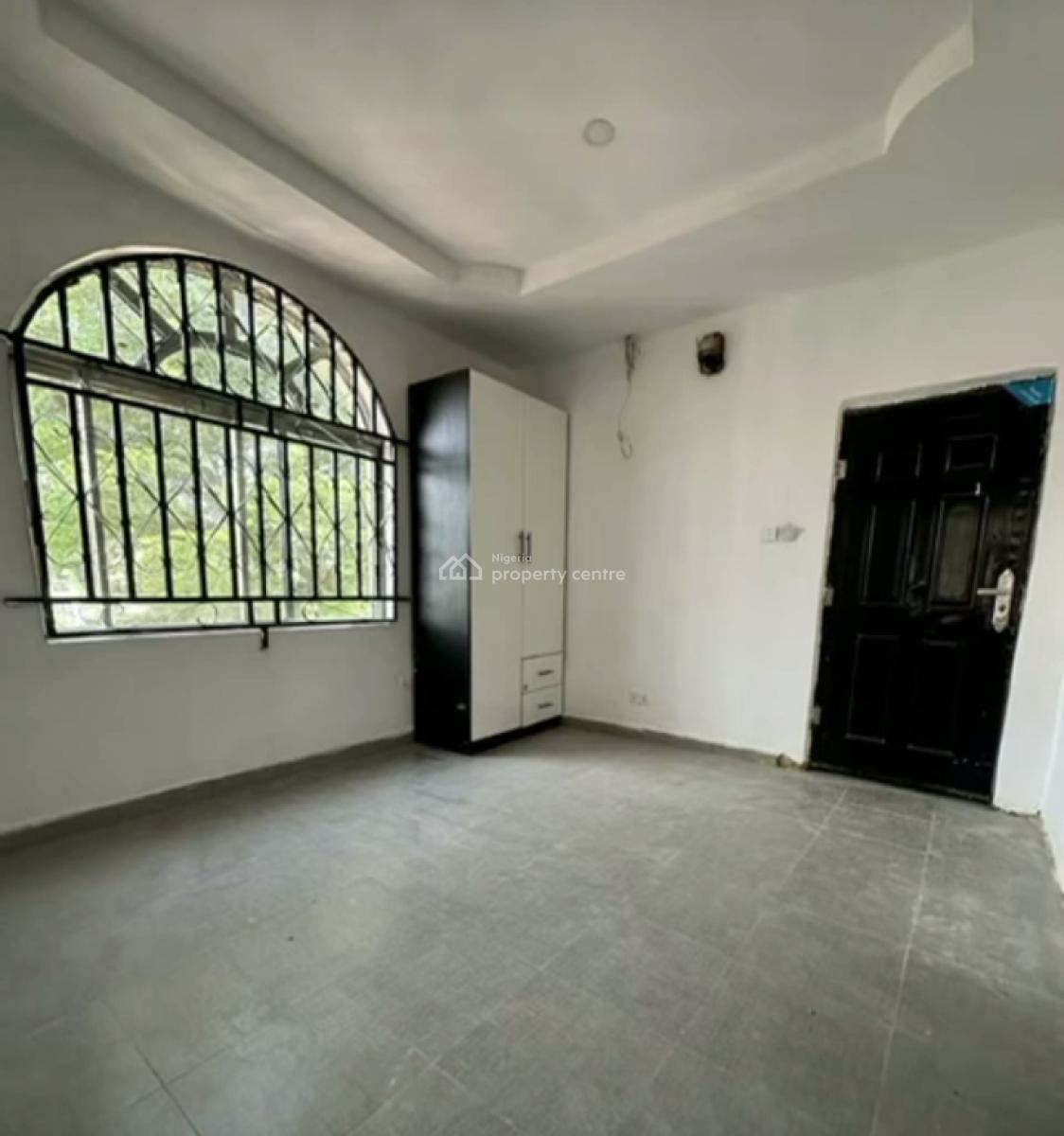 4 Units of Spacious Mini Flats., Off Admiralty, Lekki Phase 1, Lekki, Lagos, Mini Flat (room and Parlour) for Rent