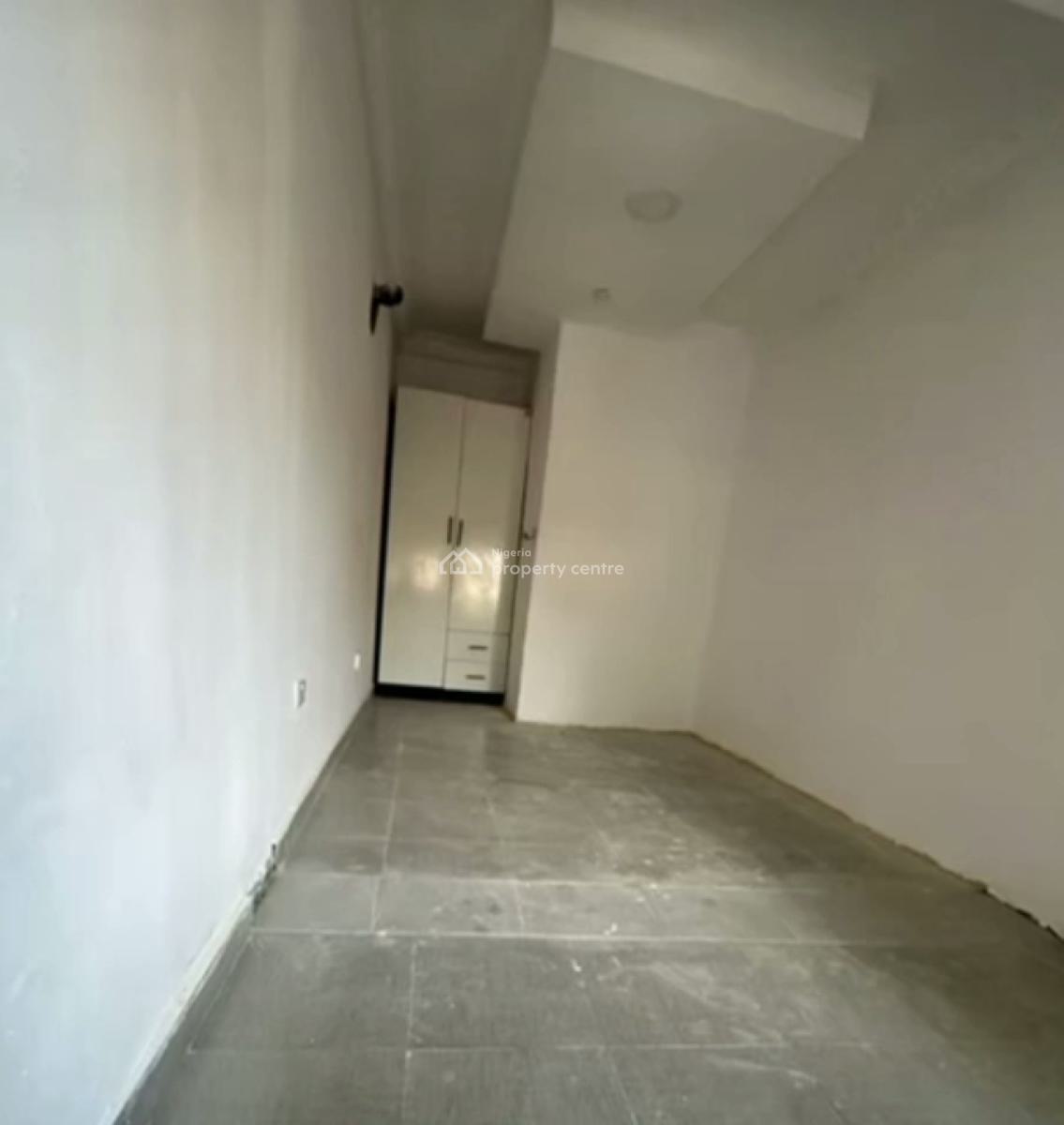 4 Units of Spacious Mini Flats., Off Admiralty, Lekki Phase 1, Lekki, Lagos, Mini Flat (room and Parlour) for Rent