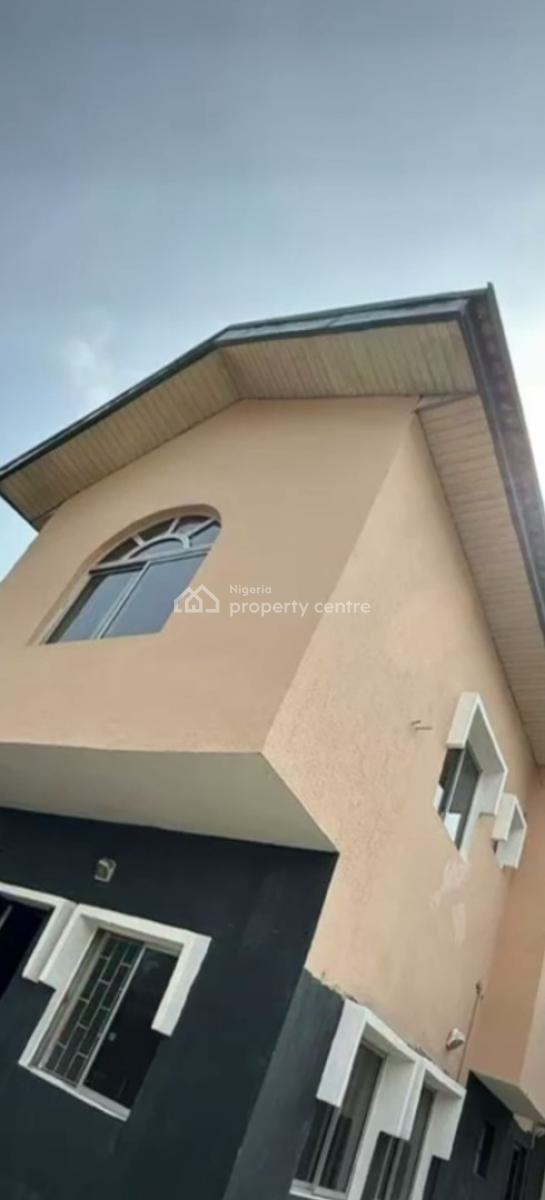 4 Units of Spacious Mini Flats., Off Admiralty, Lekki Phase 1, Lekki, Lagos, Mini Flat (room and Parlour) for Rent