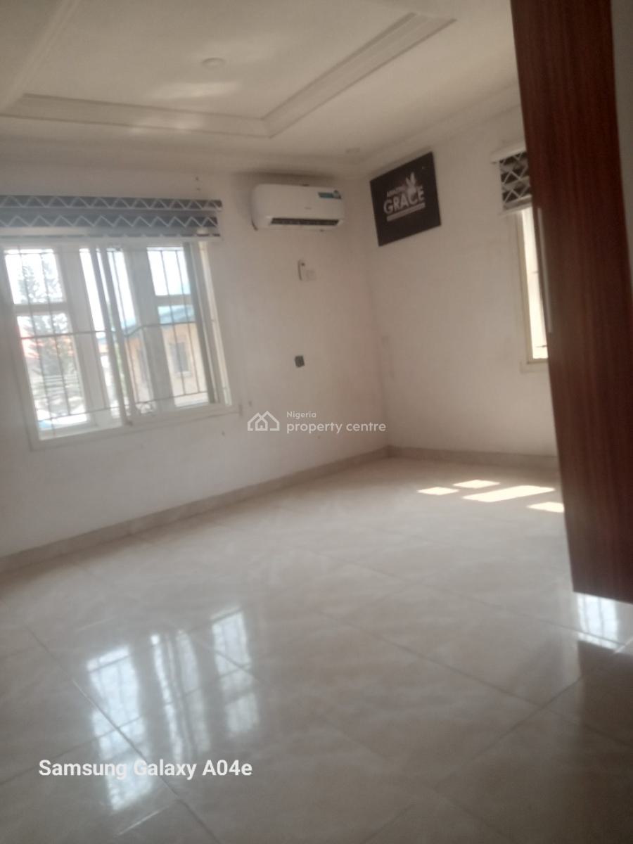 Spacious Fine 3 Bedroom Flat Upstairs, Unity Estate Badore Ajah Lagos, Badore, Ajah, Lagos, Flat / Apartment for Rent
