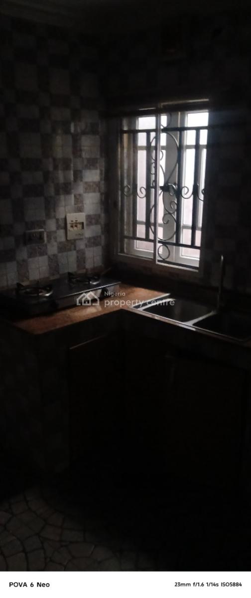 Newly Refurbished 3bed, with Much More, Evergreen Estate Aboru Iyana Ipaja Road Lagos, Iyana Ipaja, Ipaja, Lagos, Flat / Apartment for Rent