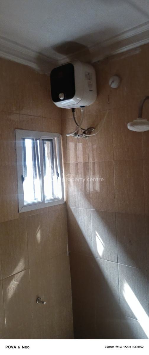 Newly Refurbished 3bed, with Much More, Evergreen Estate Aboru Iyana Ipaja Road Lagos, Iyana Ipaja, Ipaja, Lagos, Flat / Apartment for Rent