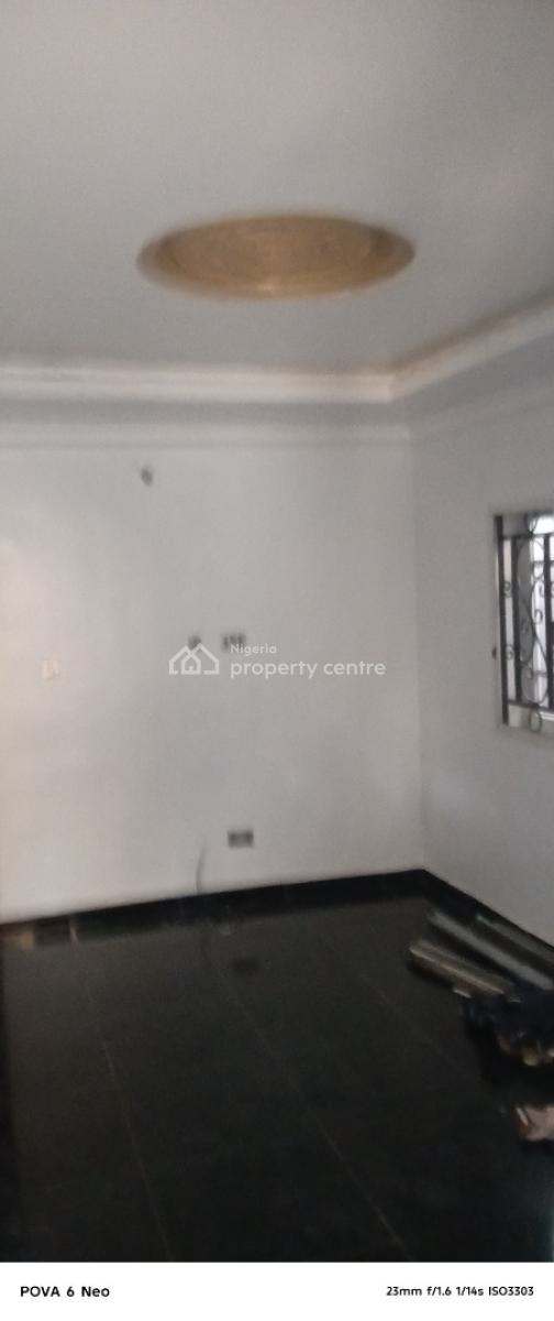Newly Refurbished 3bed, with Much More, Evergreen Estate Aboru Iyana Ipaja Road Lagos, Iyana Ipaja, Ipaja, Lagos, Flat / Apartment for Rent