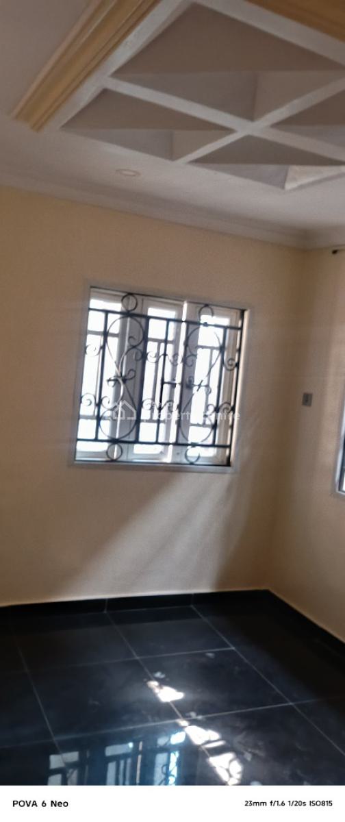 Newly Refurbished 3bed, with Much More, Evergreen Estate Aboru Iyana Ipaja Road Lagos, Iyana Ipaja, Ipaja, Lagos, Flat / Apartment for Rent