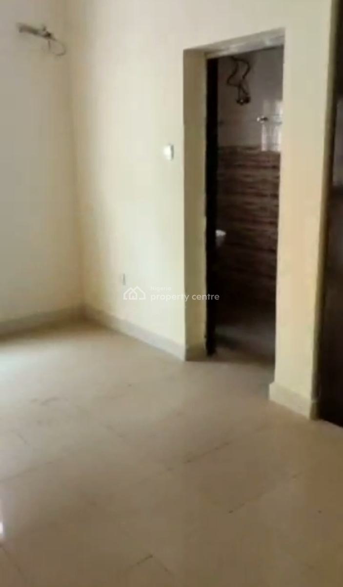Spacious 3 Bedroom Flat, By Nizamiya Hospital Side, Idu Industrial, Abuja, Flat / Apartment for Rent
