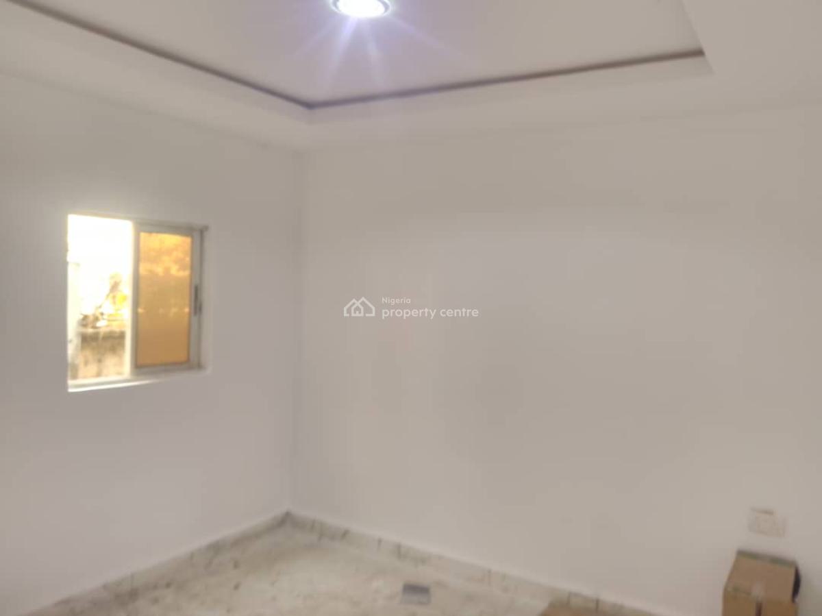 Excellent Spacious Self Contain, 6th Avenue, Gwarinpa, Abuja, Self Contain (single Rooms) for Rent