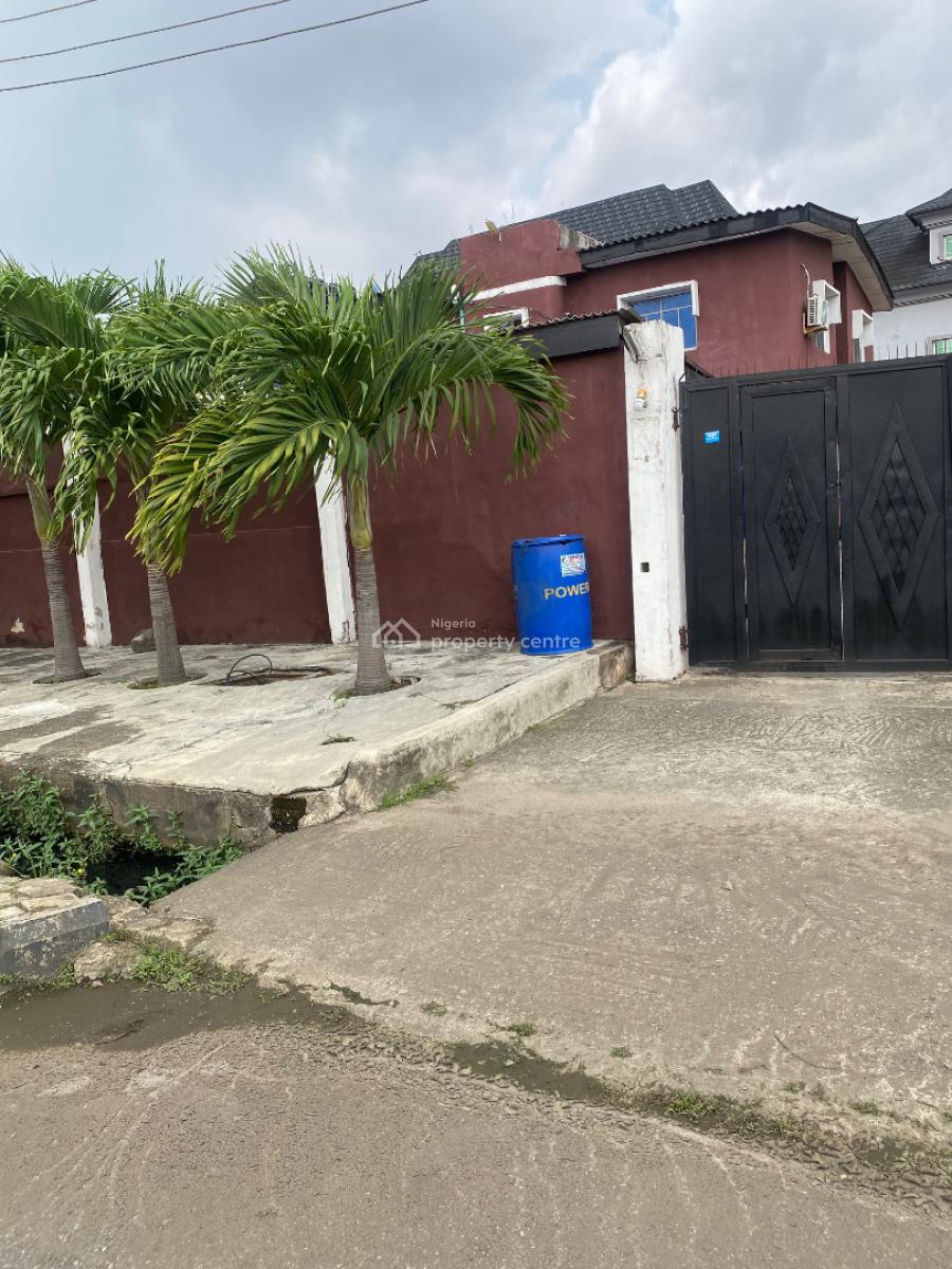 Well Maintained 6 Bedroom Semi Detached Duplex with 2 Bedroom Bq, Corporation Estate, Amuwo Odofin, Lagos, Semi-detached Duplex for Sale