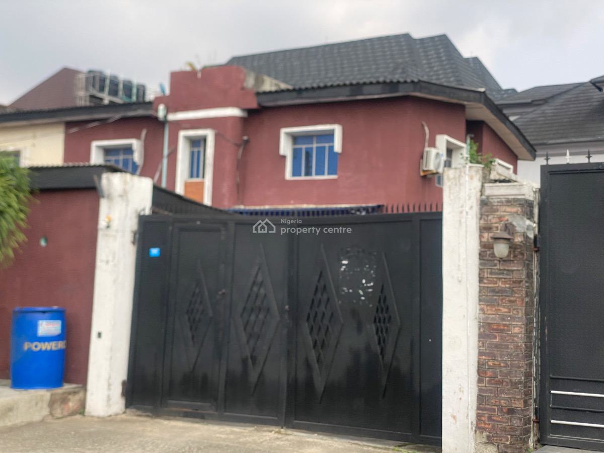 Well Maintained 6 Bedroom Semi Detached Duplex with 2 Bedroom Bq, Corporation Estate, Amuwo Odofin, Lagos, Semi-detached Duplex for Sale