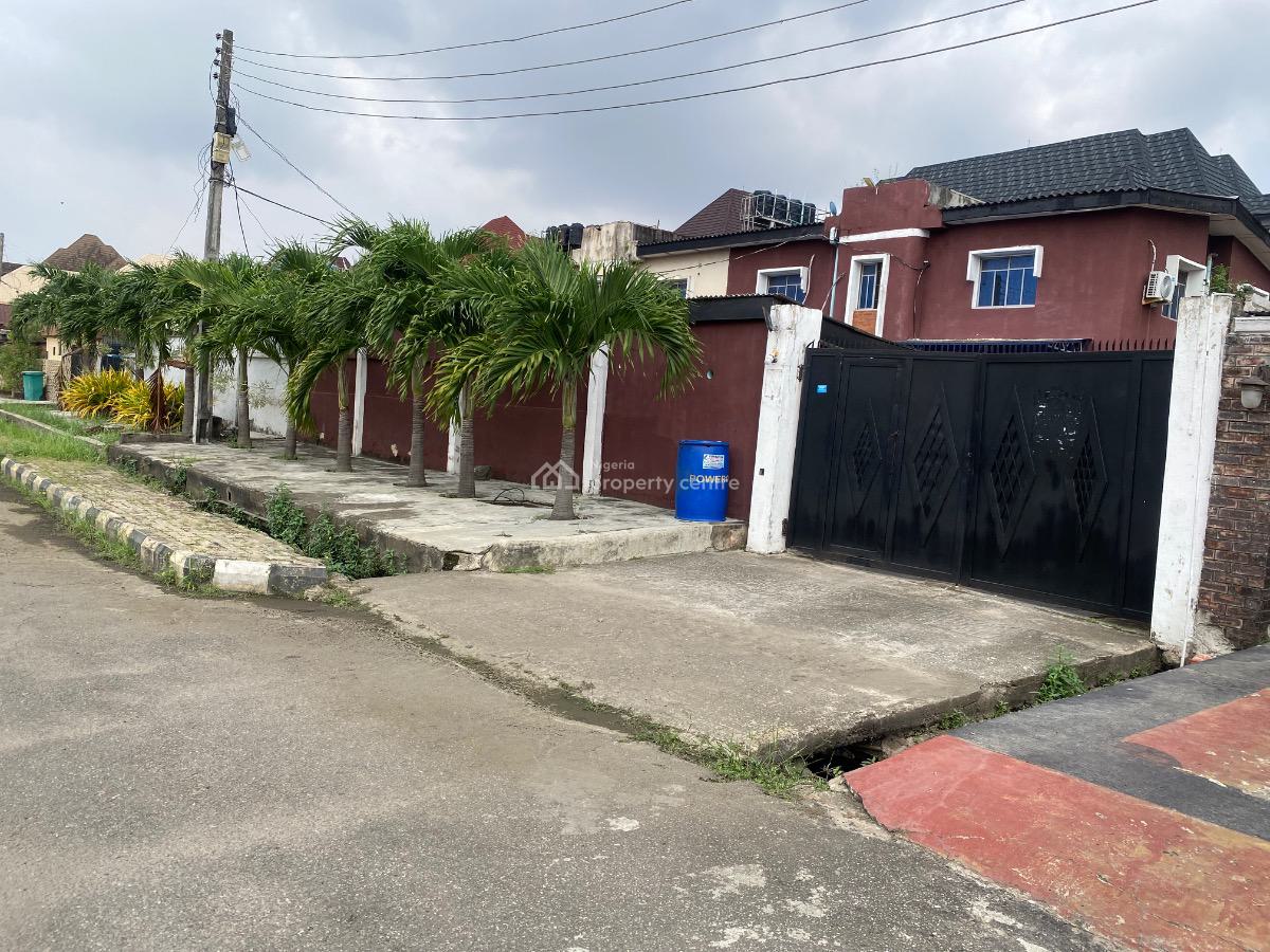 Well Maintained 6 Bedroom Semi Detached Duplex with 2 Bedroom Bq, Corporation Estate, Amuwo Odofin, Lagos, Semi-detached Duplex for Sale