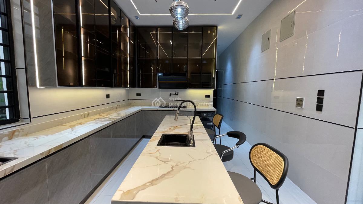 Magnificent 5 Bedroom Duplex with Bq,cinema,pool,gym and Tennis Court, Chevron, Lekki, Lagos, Detached Duplex for Sale