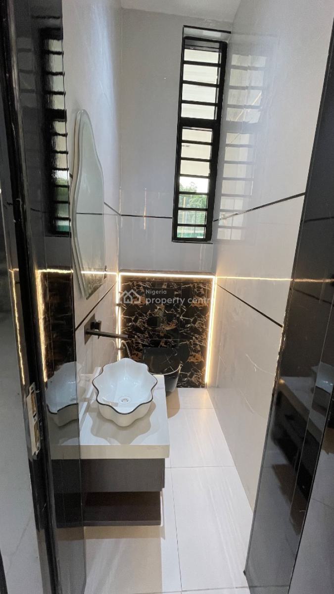 Magnificent 5 Bedroom Duplex with Bq,cinema,pool,gym and Tennis Court, Chevron, Lekki, Lagos, Detached Duplex for Sale