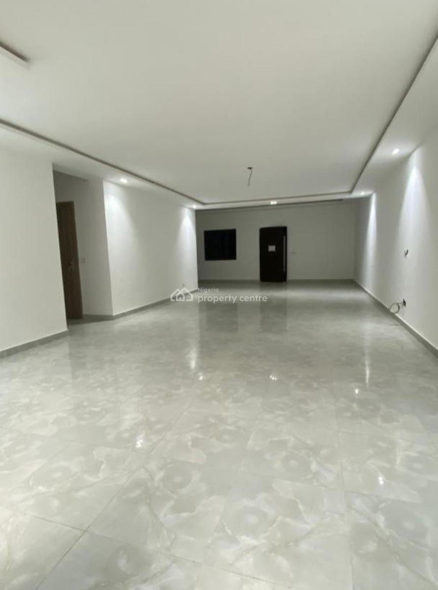 Fully Serviced 3 Bedroom Apartment with Spacious Rooms, Pool & Gym, Lekki Right, Lekki Phase 1, Lekki, Lagos, Flat / Apartment for Rent