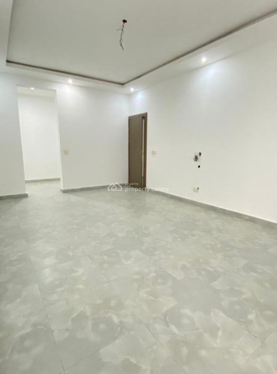 Fully Serviced 3 Bedroom Apartment with Spacious Rooms, Pool & Gym, Lekki Right, Lekki Phase 1, Lekki, Lagos, Flat / Apartment for Rent