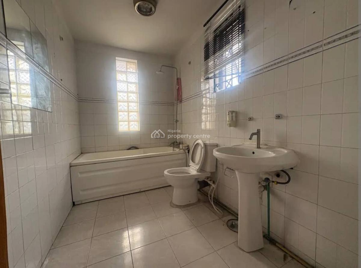 5bedroom Fully Detached House with a Room Bq., Lekki Phase 1, Lekki, Lagos, Detached Duplex for Rent