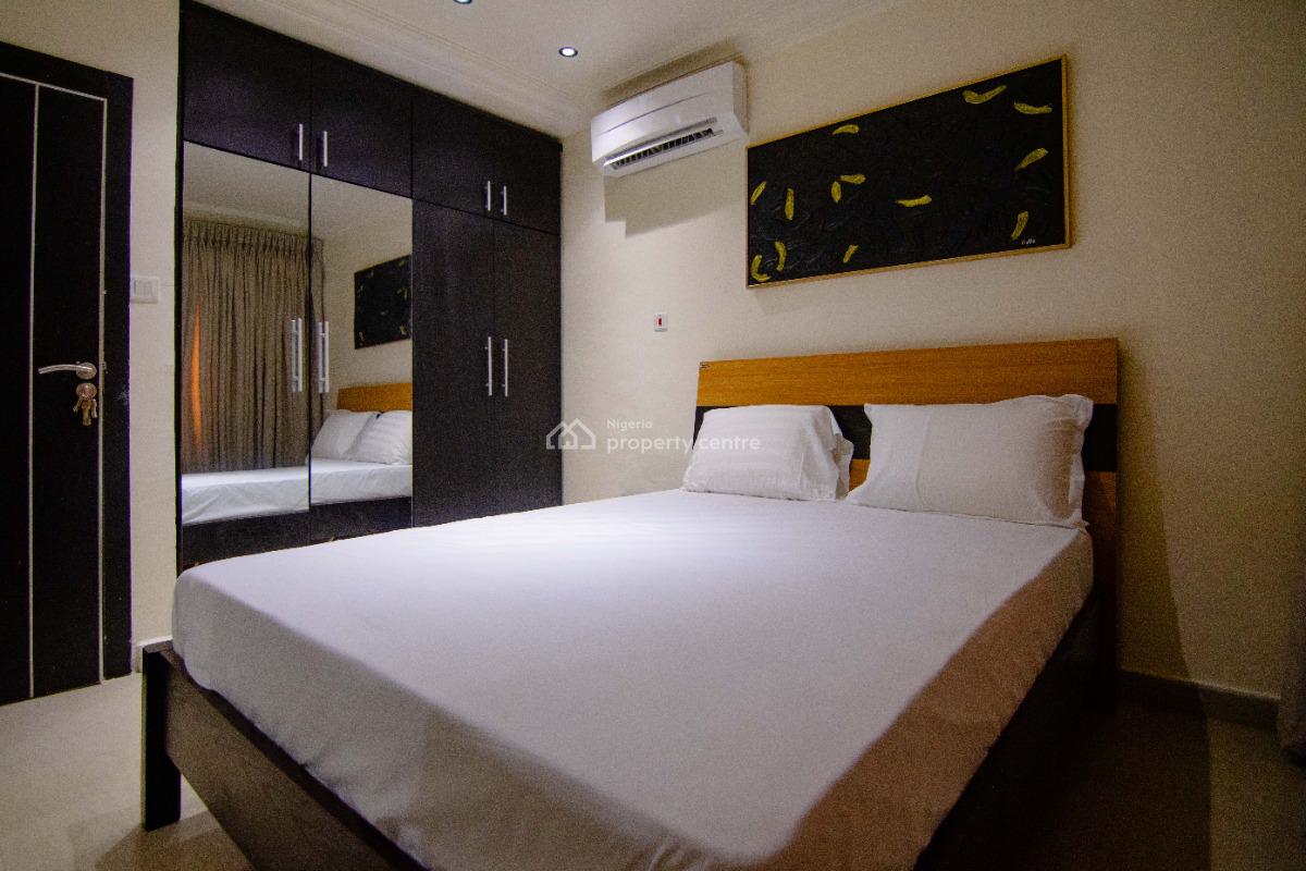 Luxury 3 Bedroom Apartment, Off Freedom Way, Lekki Phase 1, Lekki, Lagos, Flat / Apartment Short Let
