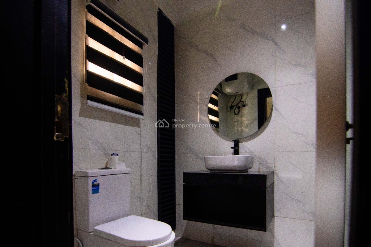 Luxury 3 Bedroom Apartment, Off Freedom Way, Lekki Phase 1, Lekki, Lagos, Flat / Apartment Short Let
