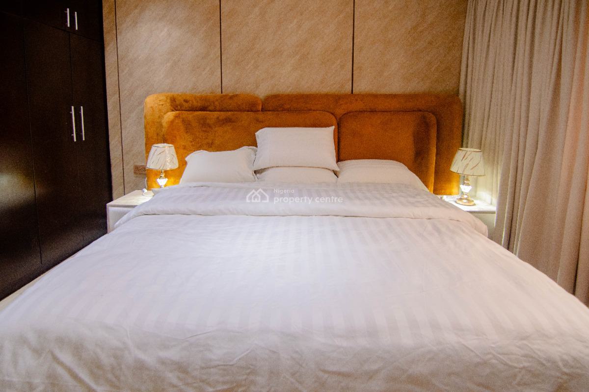 Luxury 3 Bedroom Apartment, Off Freedom Way, Lekki Phase 1, Lekki, Lagos, Flat / Apartment Short Let