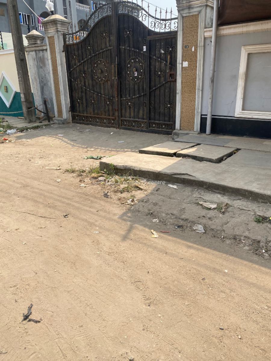 Well Maintained Morden Bungalow on a Full Plot of Land, Ago Palace, Isolo, Lagos, Detached Bungalow for Sale