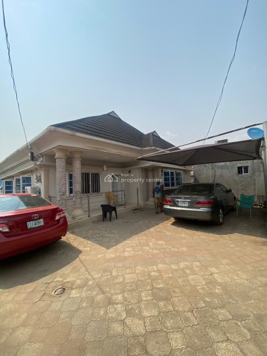Well Maintained Morden Bungalow on a Full Plot of Land, Ago Palace, Isolo, Lagos, Detached Bungalow for Sale