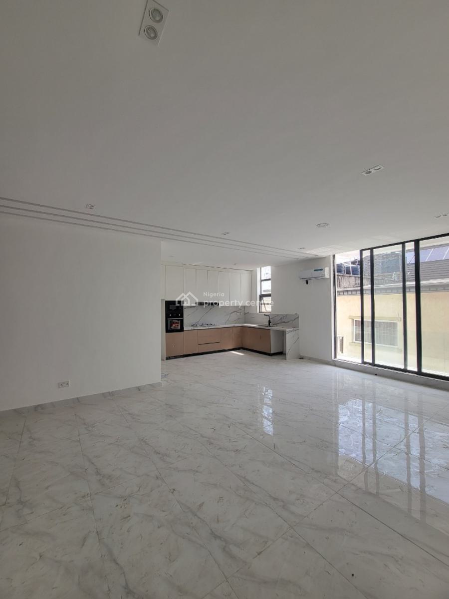 Luxury Bedroom Apartment, Lekki Scheme 1, Lekki, Lagos, Block of Flats for Sale