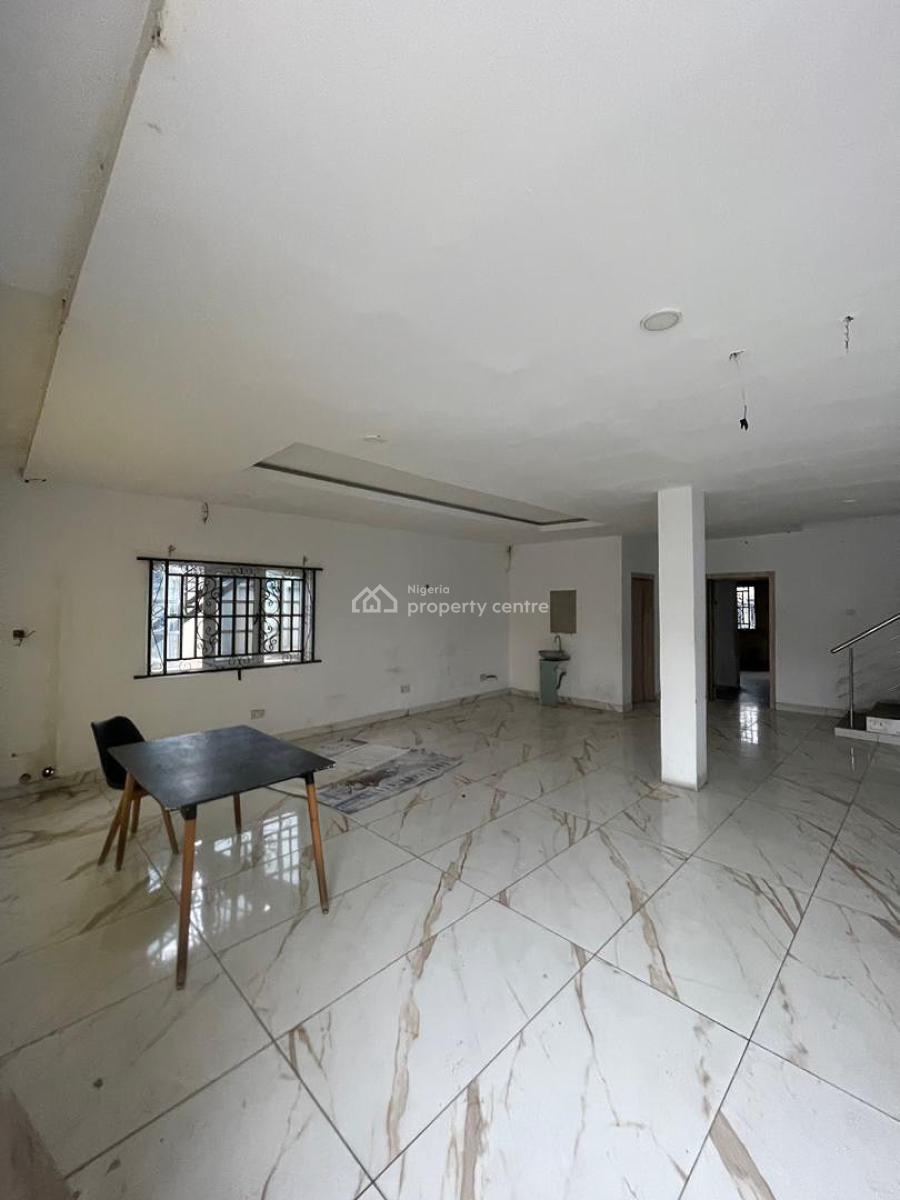 Spacious Commercial Property in a Prime Business Area, Commercial Property for Rent, Lekki Phase 1, Lekki, Lagos, Commercial Property for Rent