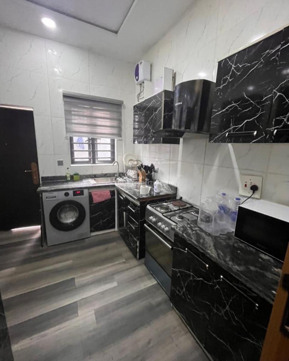 Lovely 2 Bedroom Apartment, Ikate, Ikate, Lekki, Lagos, Block of Flats for Sale