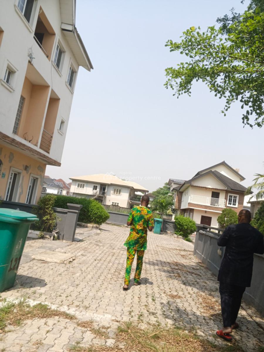 Luxury Build 3 Bedroom Terrace Duplex with Bq Inside Counton Gate Esta, Lekki Phase 2, Lekki, Lagos, Terraced Duplex for Rent