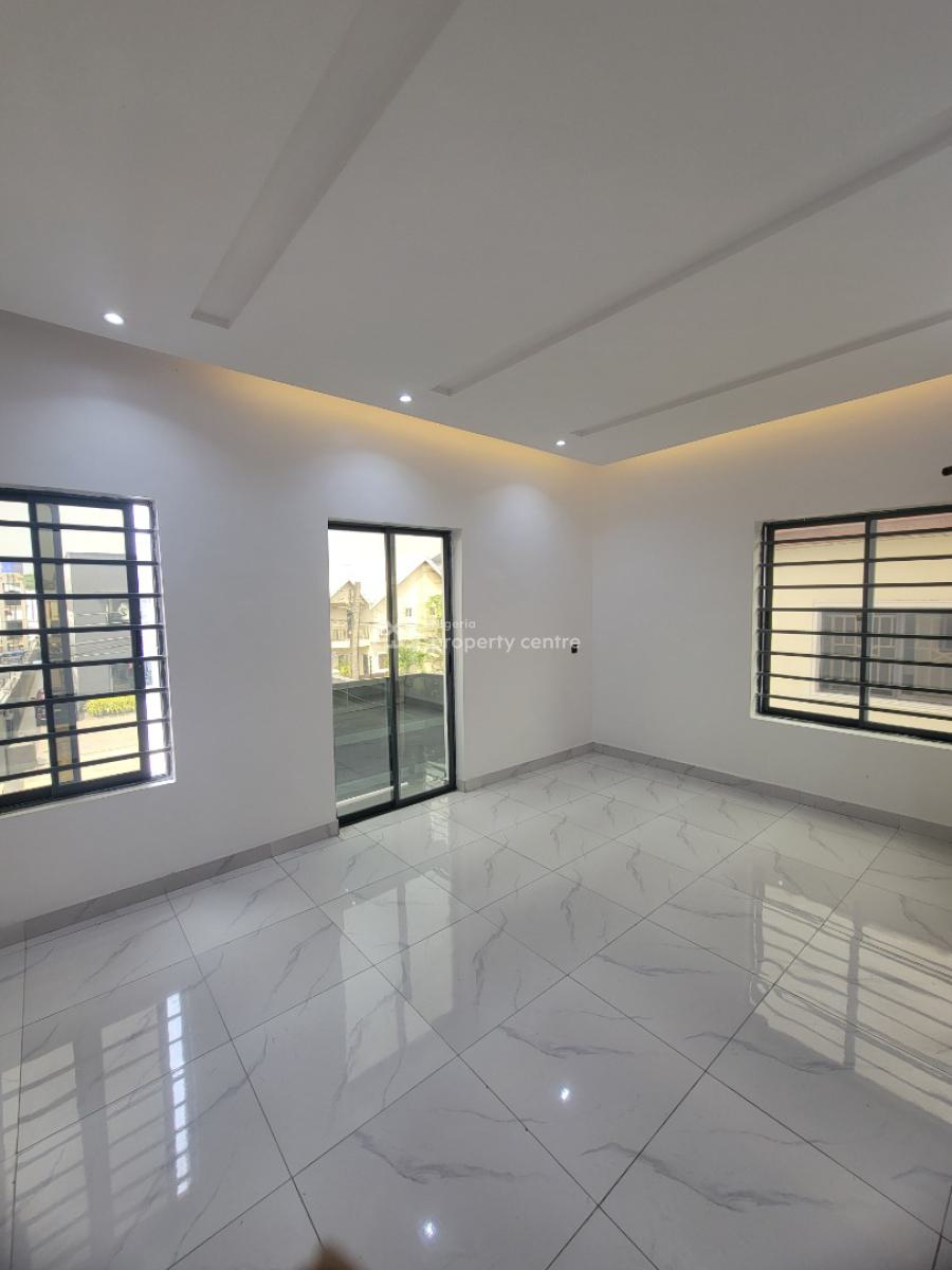 Luxury Well Finished 3 Bedroom Apartment, Lekki Phase 1, Lekki, Lagos, Flat / Apartment for Sale
