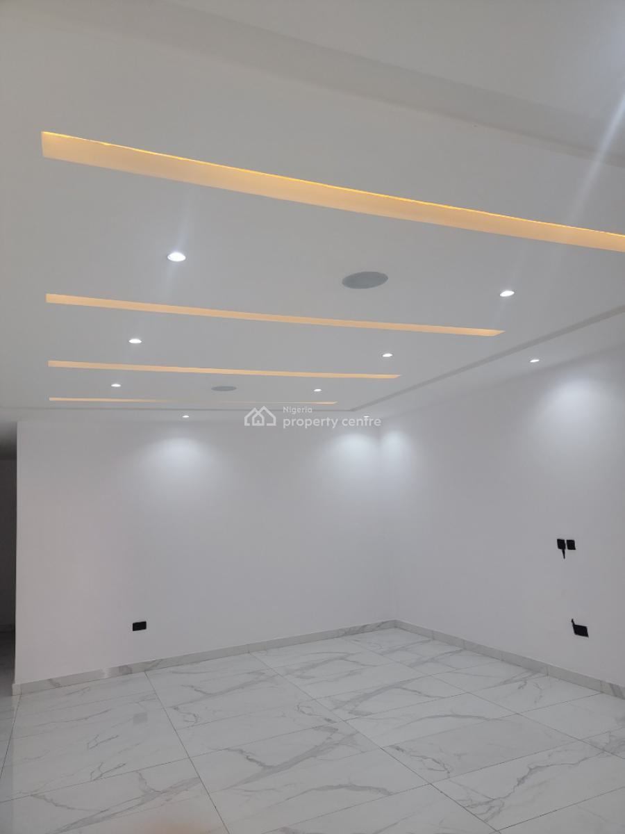 Luxury Well Finished 3 Bedroom Apartment, Lekki Phase 1, Lekki, Lagos, Flat / Apartment for Sale